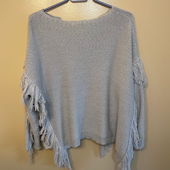 Grey fringe sweater - Picture 4 of 4